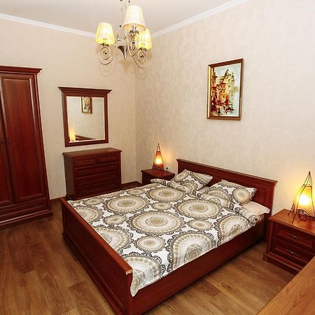 Apartment near Museum Lviv Extérieur photo