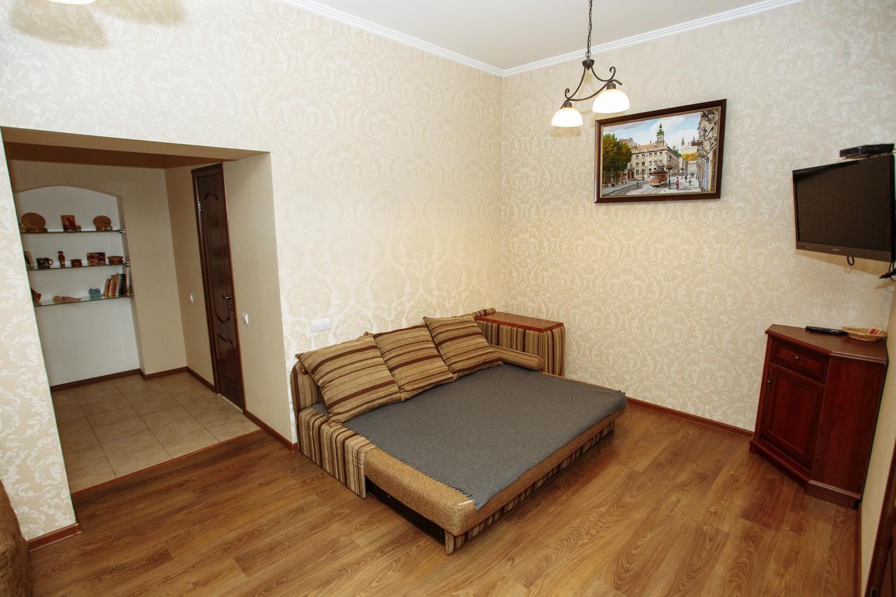 Apartment near Museum Lviv Extérieur photo